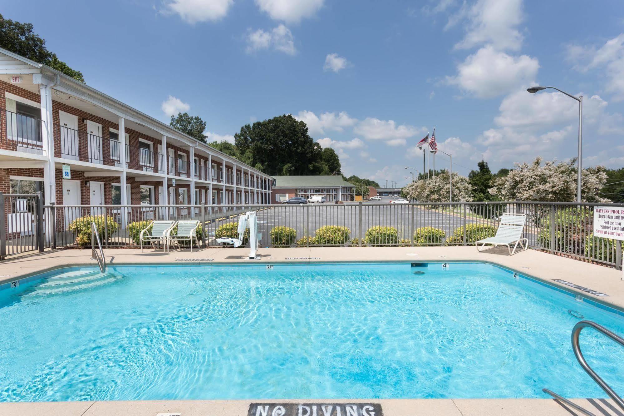Hamilton Inn Jonesville I-77 المظهر الخارجي الصورة